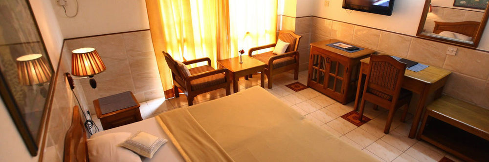 Hotel Ekant Faridabad Extérieur photo
