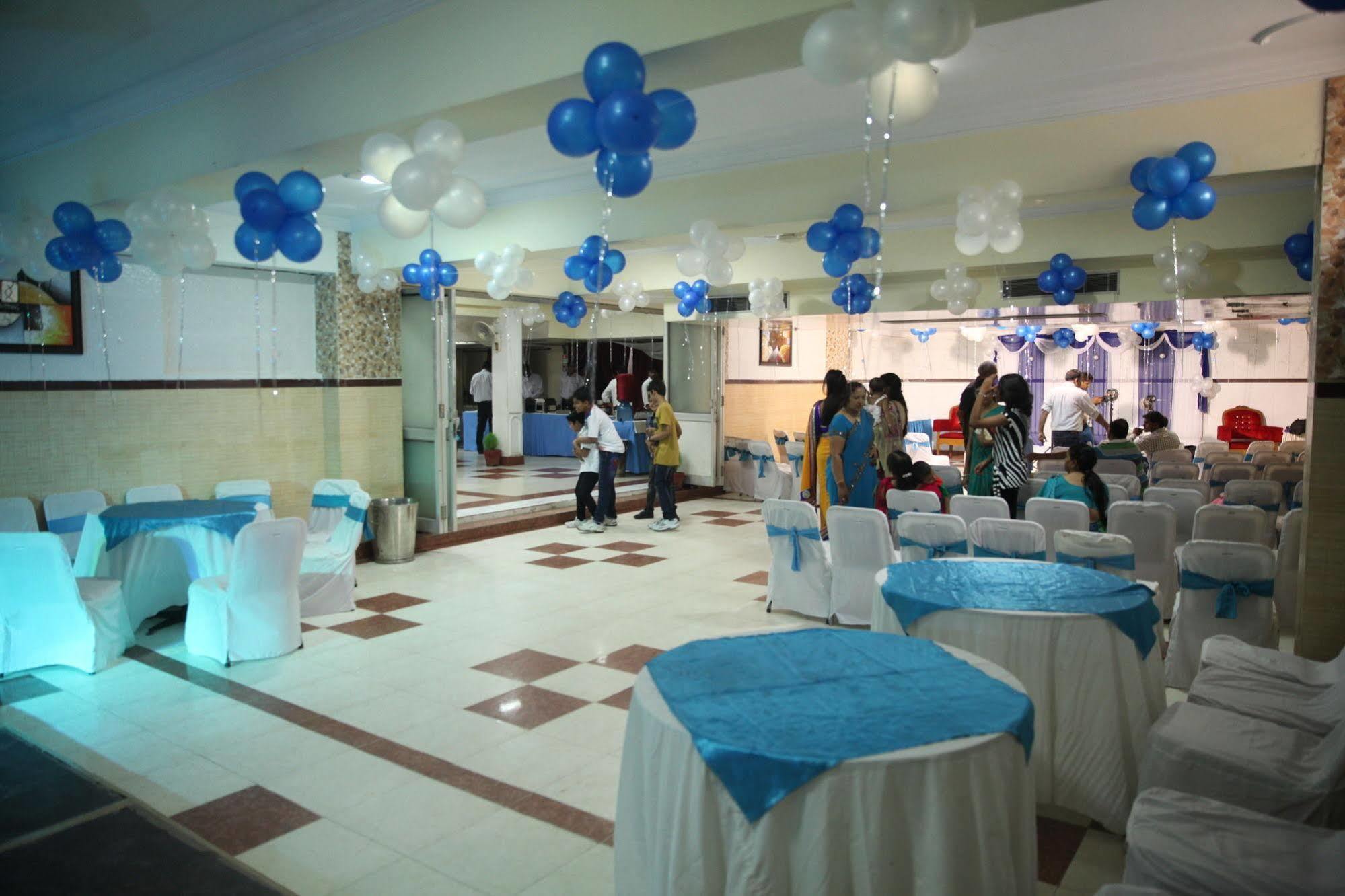 Hotel Ekant Faridabad Extérieur photo